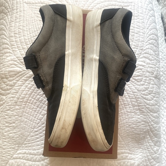 VANS DohenyV - Picture 2 of 8